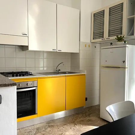 Bright Apartment For 5 With Private Parking Cinque Terre And Portovenere Gateway Apartment