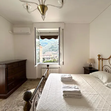 Bright Apartment For 5 With Private Parking Cinque Terre And Portovenere Gateway *