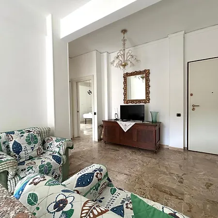 Apartment Bright Apartment For 5 With Private Parking Cinque Terre And Portovenere Gateway La Spezia