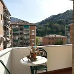 Bright For 5 Parking 20 Mins To Station Near Park And Shops Portovenere And Cinque Terre Panoramic Road Way 라스페치아
