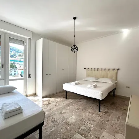 Apartamento Bright For 5 With Private Parking Cinque Terre And Portovenere Gateway *