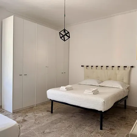 Bright For 5 With Private Parking Cinque Terre And Portovenere Gateway Apartamento