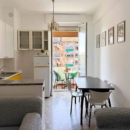 Bright For 5 With Private Parking Cinque Terre And Portovenere Gateway Apartamento *